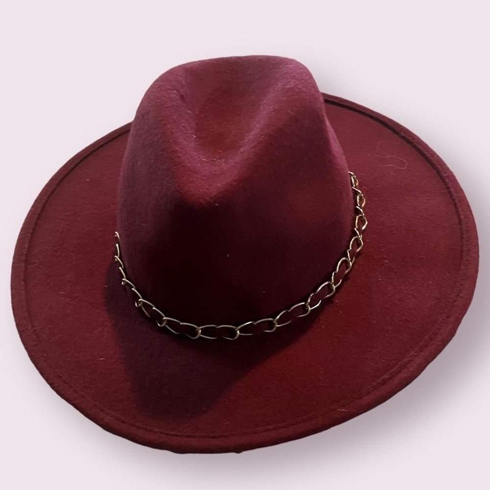 Burgundy & Gold Chain Hat
